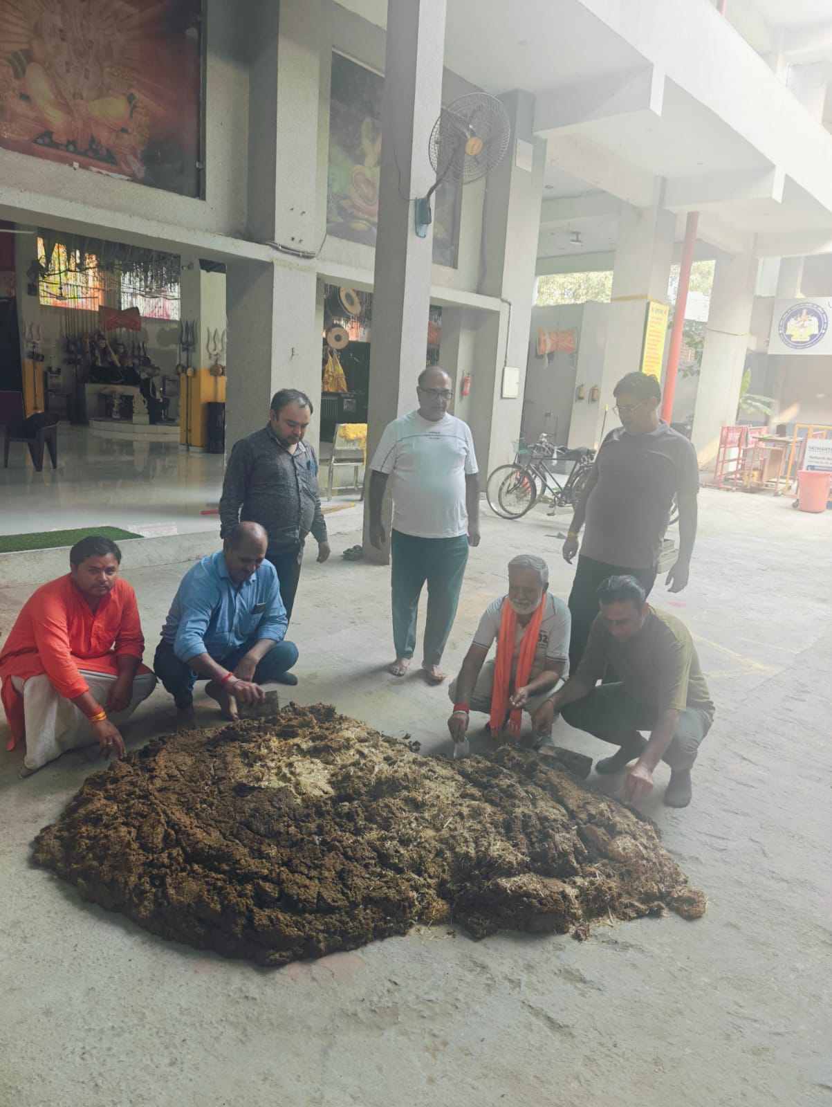 सिद्धपीठ श्री हनुमान मंदिर द्वारा गोवर्धन पूजा की तैयारियाँ शुरू: डॉ. राजेश भाटिया