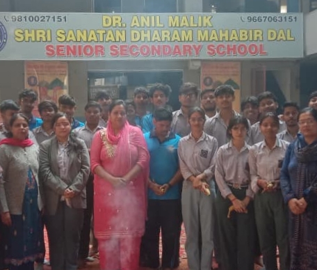 परीक्षा को दबाव नहीं, बल्कि अपने ज्ञान और मेहनत को परखने का अवसर समझें।- प्रधान डॉ. राजेश भाटिया